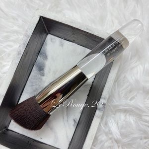 Trish mcevoy #96 Angled shaper foundation brush